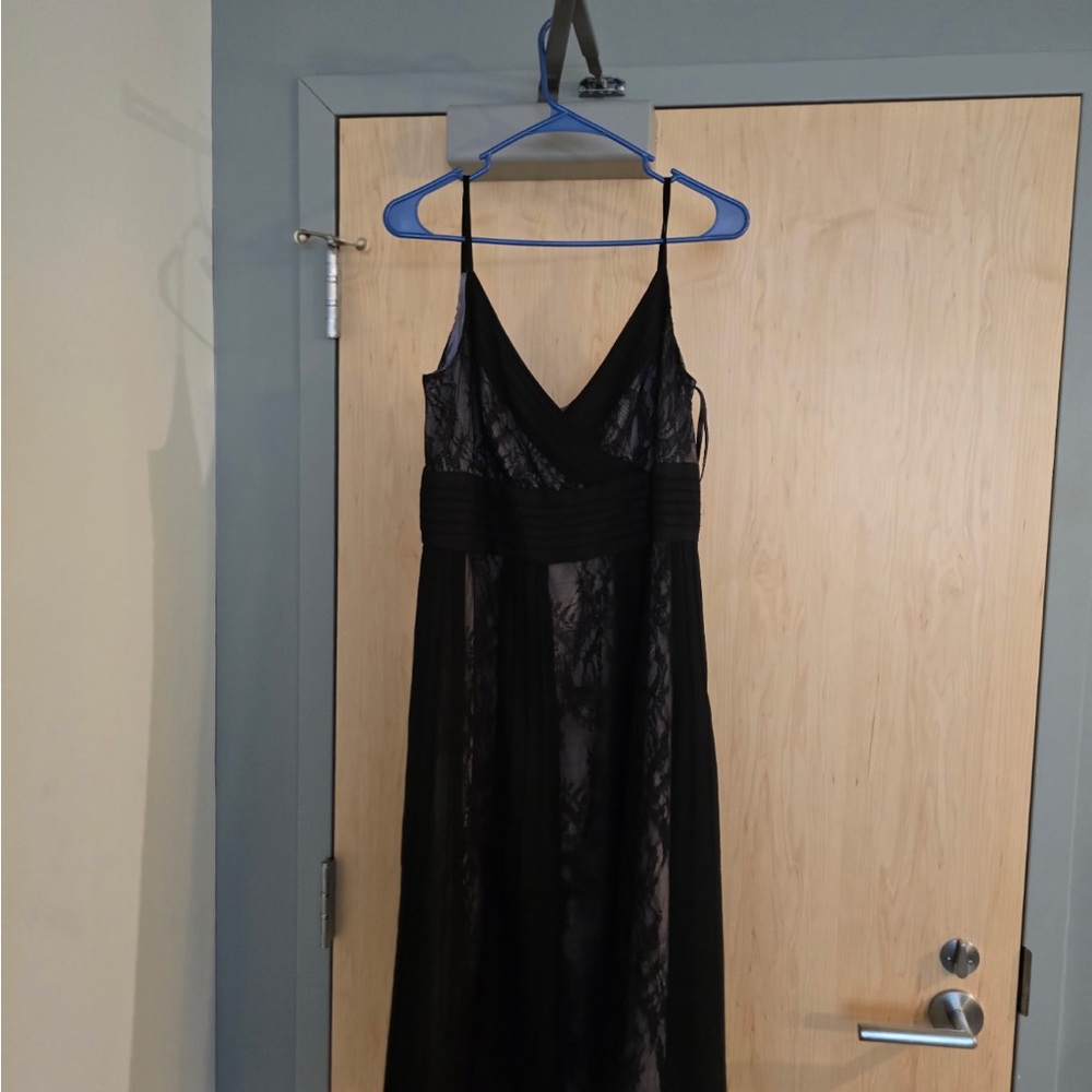 Elegant Black Lace Dress